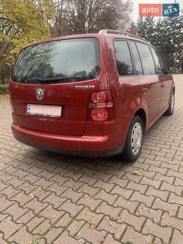 Минивэн Volkswagen Touran 2004 в Миргороде