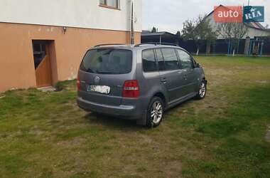 Мінівен Volkswagen Touran 2004 в Ратному