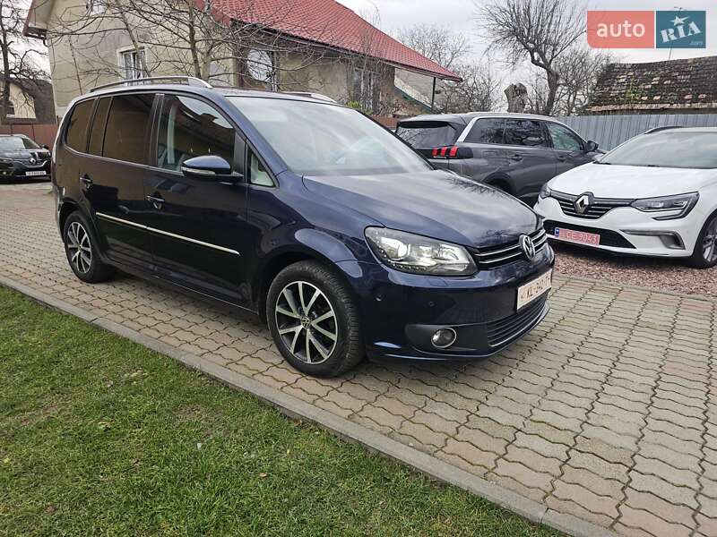 Минивэн Volkswagen Touran 2012 в Стрые