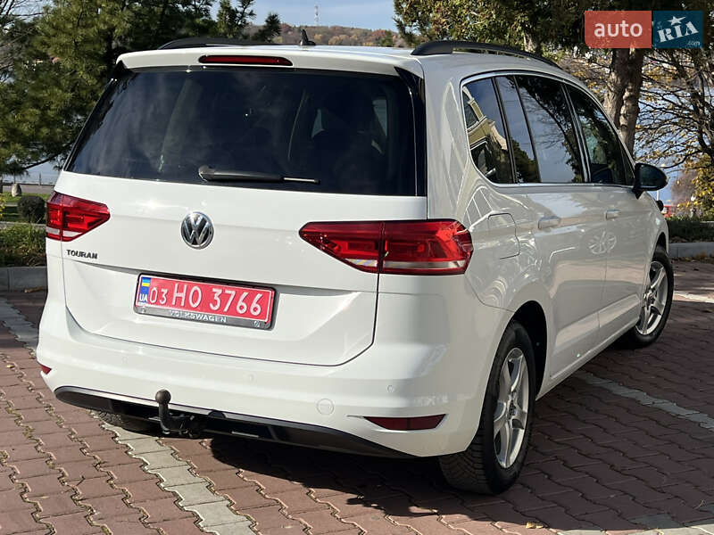 Микровэн Volkswagen Touran 2020 в Тернополе