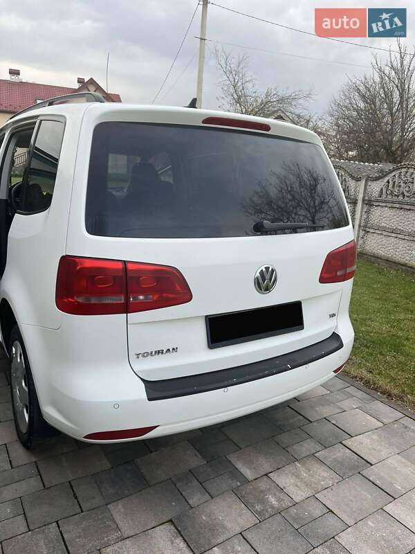 Мінівен Volkswagen Touran 2010 в Калуші фото 3 Мінівен Volkswagen Touran 2010 в Калуші