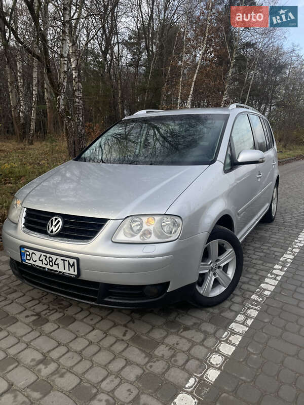 Минивэн Volkswagen Touran 2006 в Новояворовске фото 2 Минивэн Volkswagen Touran 2006 в Новояворовске