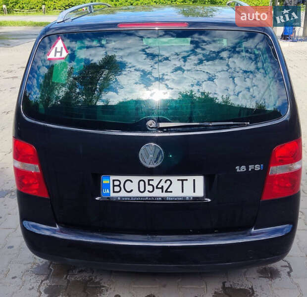 Минивэн Volkswagen Touran 2003 в Ивано-Франковске