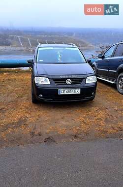 Минивэн Volkswagen Touran 2005 в Черновцах