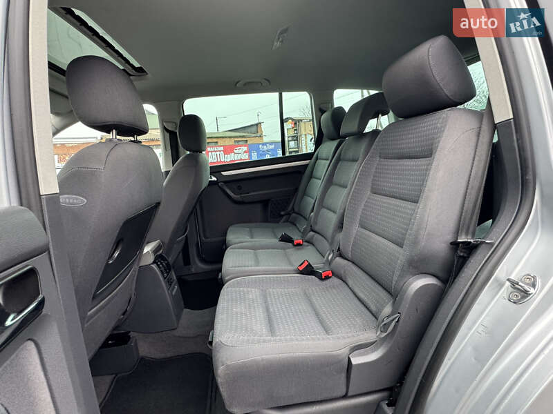 Мінівен Volkswagen Touran 2005 в Лубнах фото 27 Мінівен Volkswagen Touran 2005 в Лубнах