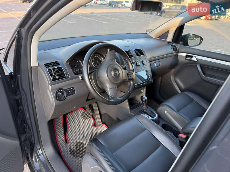 Минивэн Volkswagen Touran 2015 в Житомире фото 7 Минивэн Volkswagen Touran 2015 в Житомире