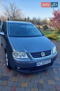 Мінівен Volkswagen Touran 2005 в Володимирі