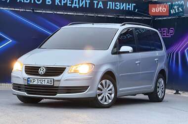 Минивэн Volkswagen Touran 2006 в Запорожье