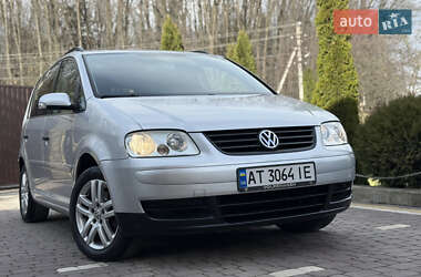 Мінівен Volkswagen Touran 2005 в Косові