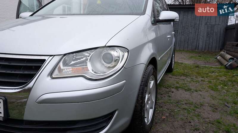 Минивэн Volkswagen Touran 2007 в Шепетовке фото 16 Минивэн Volkswagen Touran 2007 в Шепетовке