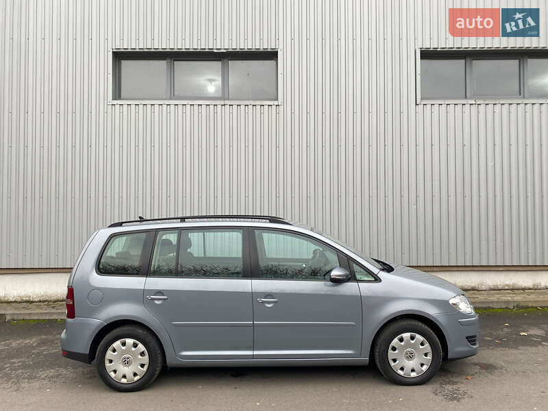 Минивэн Volkswagen Touran 2010 в Мукачево фото 16 Минивэн Volkswagen Touran 2010 в Мукачево