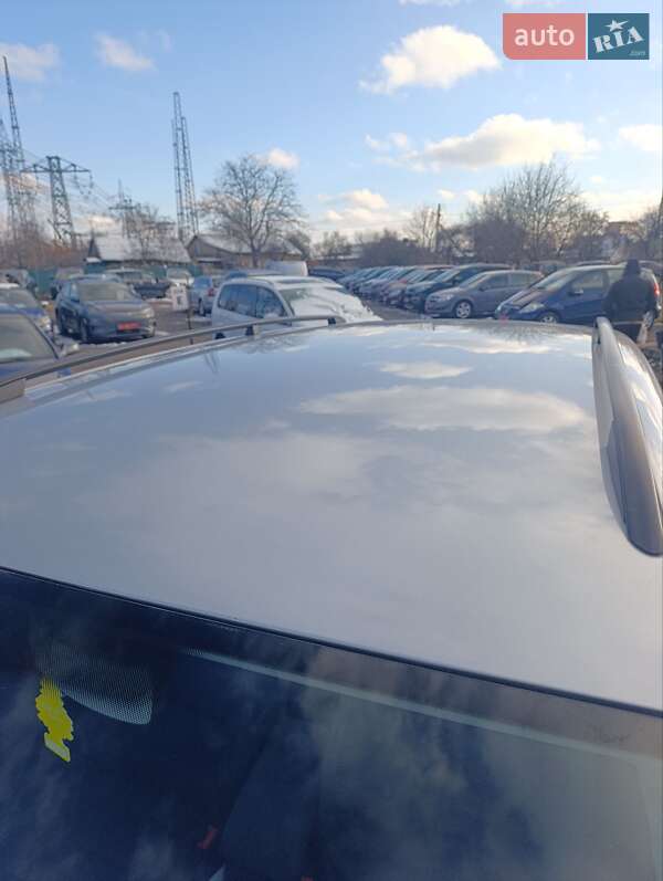 Минивэн Volkswagen Touran 2007 в Луцке