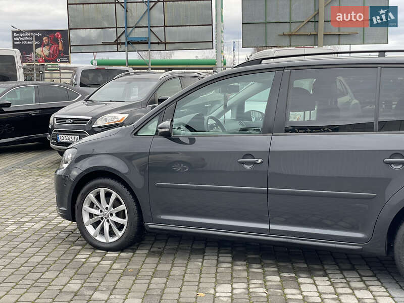 Минивэн Volkswagen Touran 2014 в Мукачево