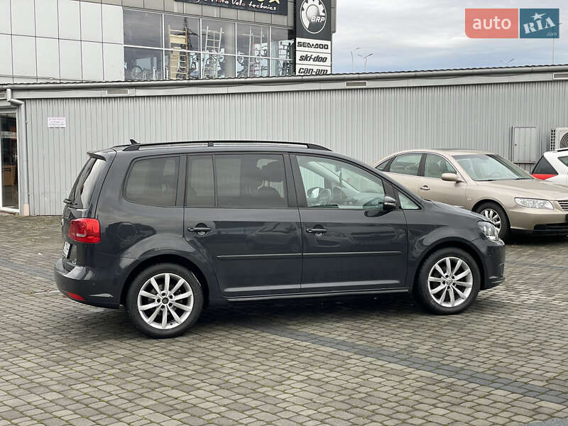 Минивэн Volkswagen Touran 2014 в Мукачево