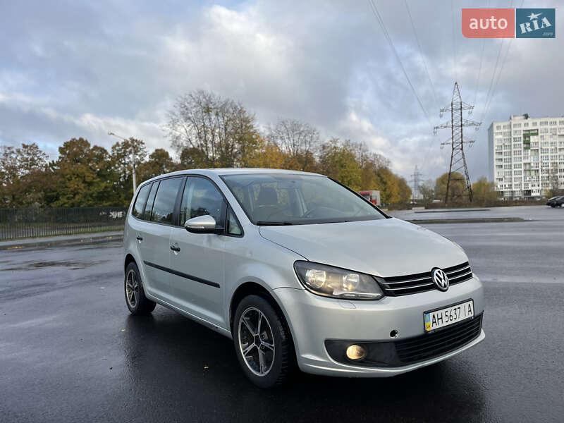 Volkswagen Touran 2012 Volkswagen Touran 2012