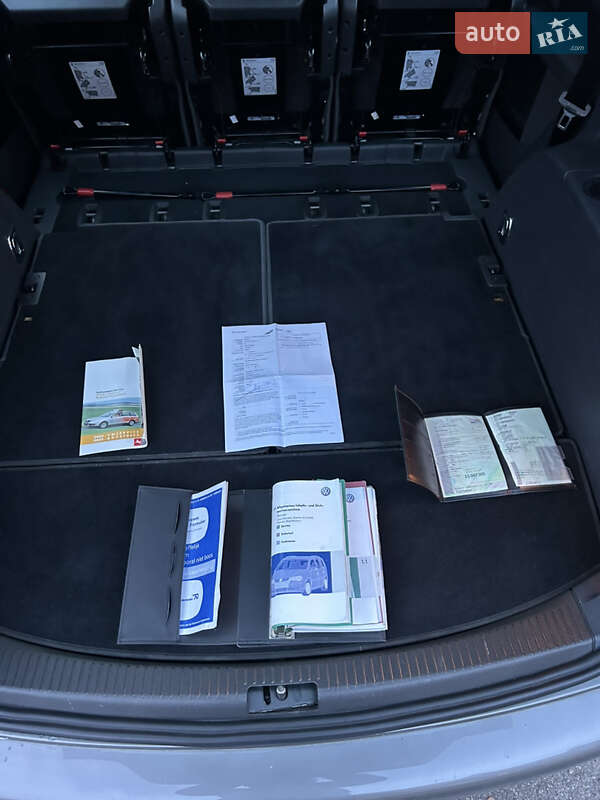 Минивэн Volkswagen Touran 2009 в Золотоноше