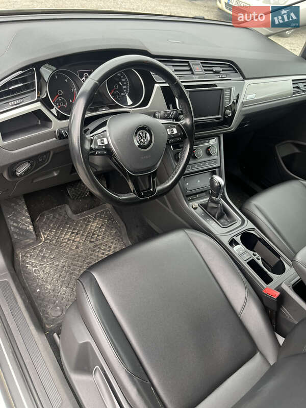 Микровэн Volkswagen Touran 2016 в Белой Церкви