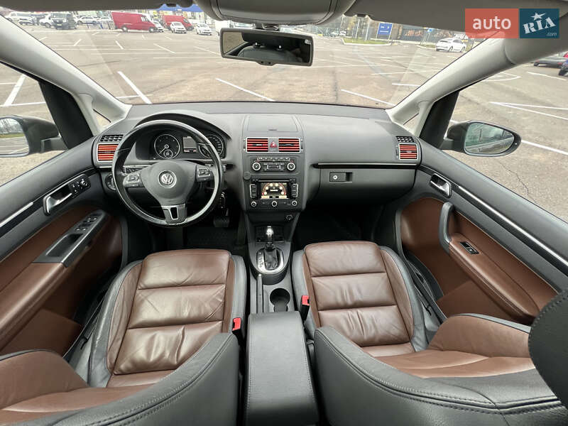 Минивэн Volkswagen Touran 2013 в Житомире фото 18 Минивэн Volkswagen Touran 2013 в Житомире
