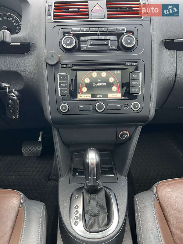 Минивэн Volkswagen Touran 2013 в Житомире фото 21 Минивэн Volkswagen Touran 2013 в Житомире