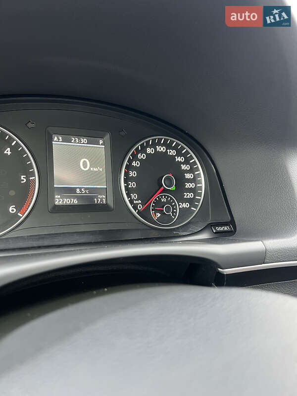 Минивэн Volkswagen Touran 2013 в Житомире фото 29 Минивэн Volkswagen Touran 2013 в Житомире