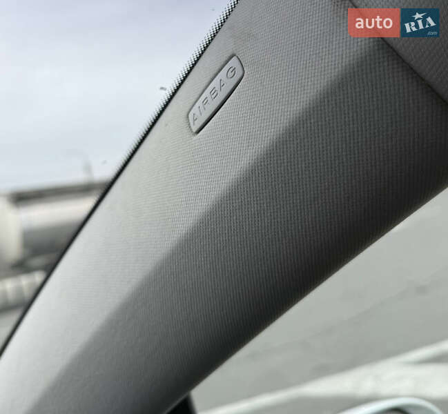 Минивэн Volkswagen Touran 2008 в Виннице