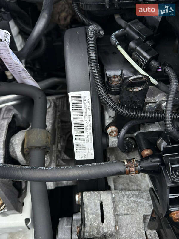 Минивэн Volkswagen Touran 2008 в Виннице