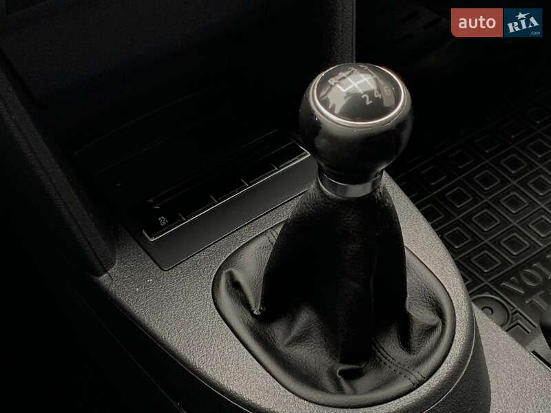 Мінівен Volkswagen Touran 2011 в Бердичеві