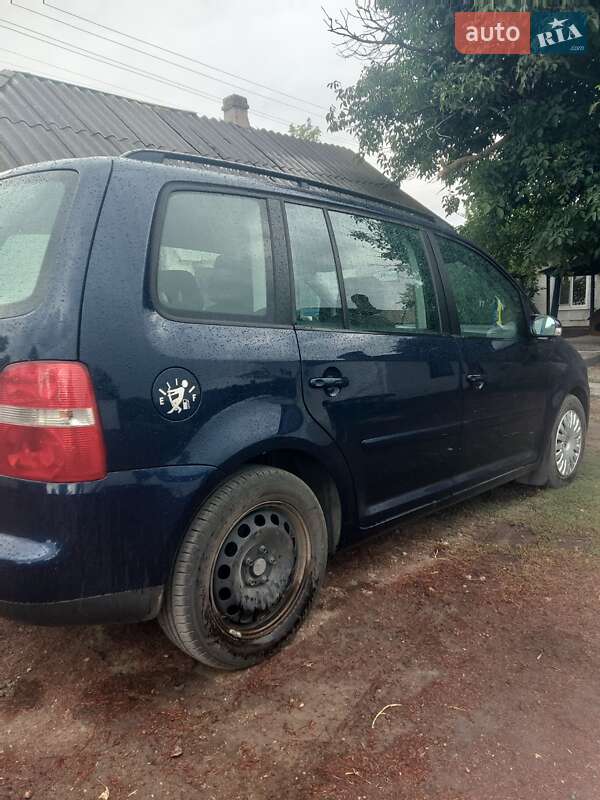 Минивэн Volkswagen Touran 2003 в Кропивницком фото 7 Минивэн Volkswagen Touran 2003 в Кропивницком