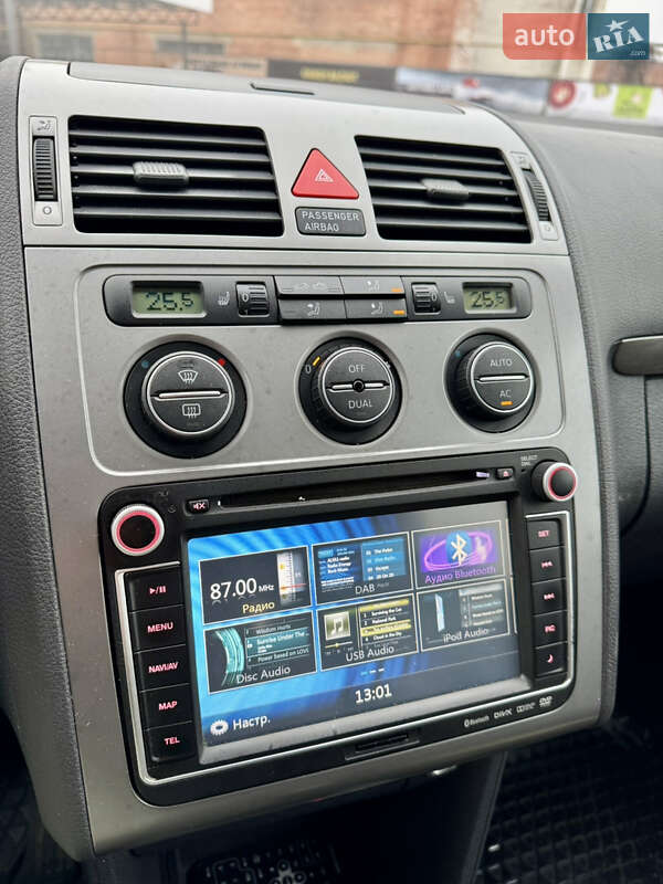 Мінівен Volkswagen Touran 2009 в Лубнах