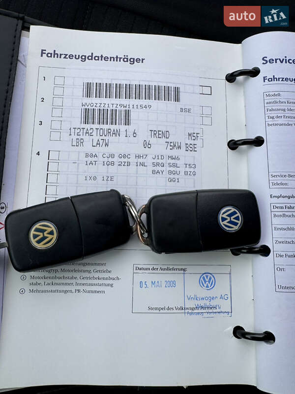 Мінівен Volkswagen Touran 2009 в Лубнах