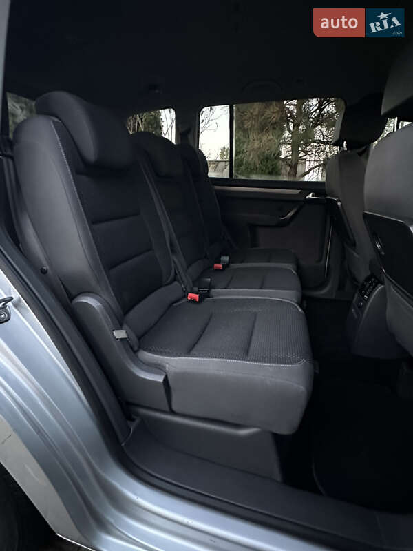 Минивэн Volkswagen Touran 2013 в Сарнах фото 42 Минивэн Volkswagen Touran 2013 в Сарнах