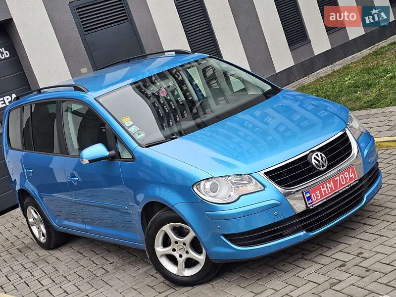 Минивэн Volkswagen Touran 2007 в Львове фото 3 Минивэн Volkswagen Touran 2007 в Львове