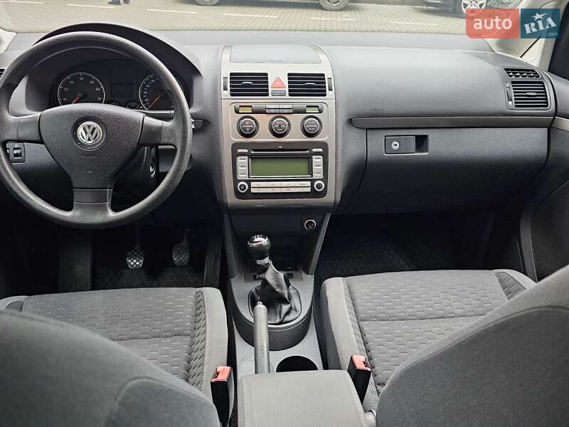 Минивэн Volkswagen Touran 2007 в Львове фото 17 Минивэн Volkswagen Touran 2007 в Львове