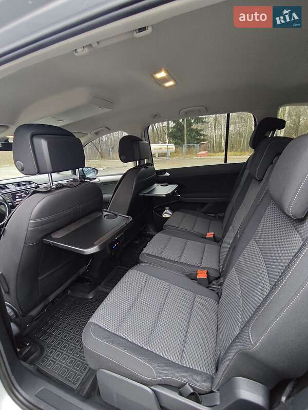 Микровэн Volkswagen Touran 2016 в Славуте