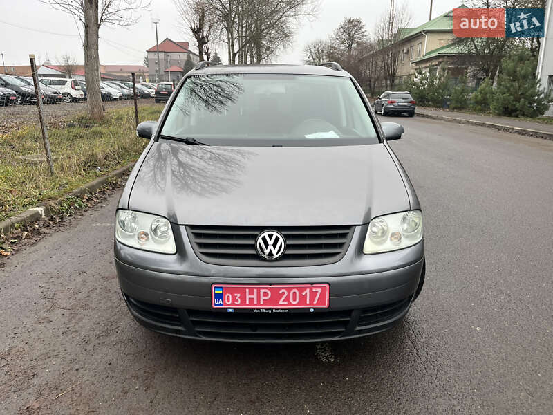 Минивэн Volkswagen Touran 2006 в Луцке фото 2 Минивэн Volkswagen Touran 2006 в Луцке