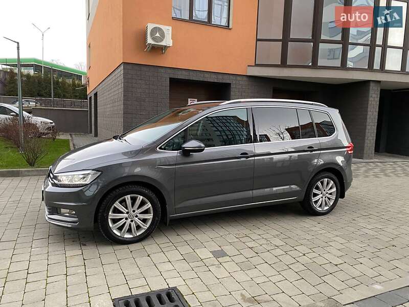 Микровэн Volkswagen Touran 2016 в Ивано-Франковске фото 14 Микровэн Volkswagen Touran 2016 в Ивано-Франковске