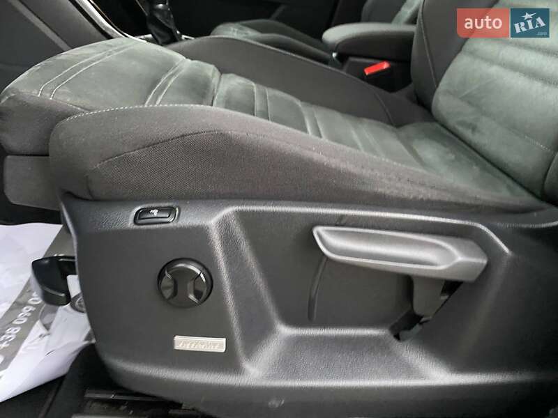 Микровэн Volkswagen Touran 2016 в Ивано-Франковске фото 46 Микровэн Volkswagen Touran 2016 в Ивано-Франковске