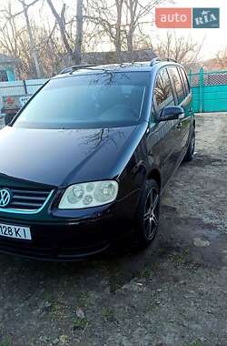 Мінівен Volkswagen Touran 2004 в Тульчині