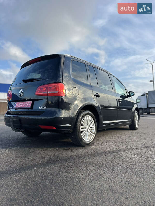 Volkswagen Touran 2015