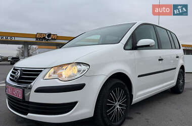 Минивэн Volkswagen Touran 2008 в Виннице