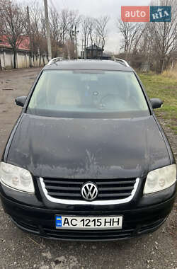 Минивэн Volkswagen Touran 2005 в Киеве