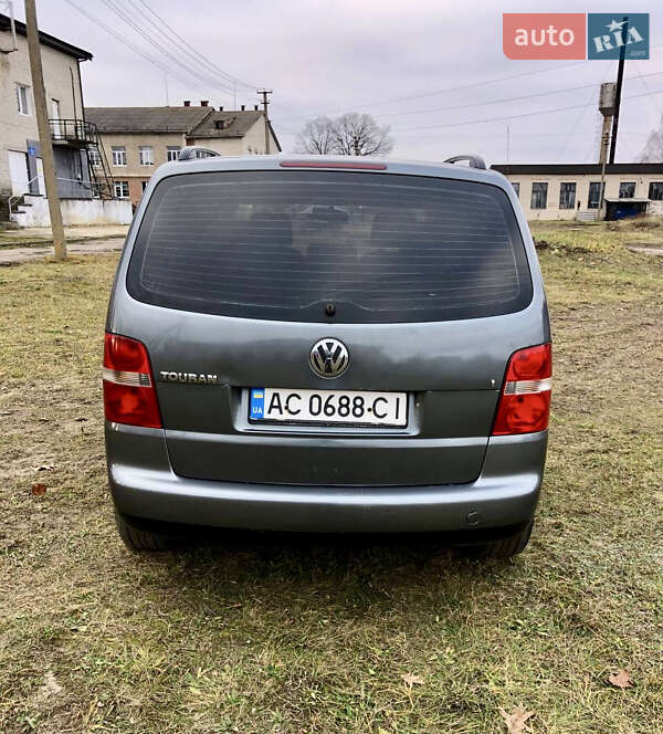 Минивэн Volkswagen Touran 2004 в Ковеле