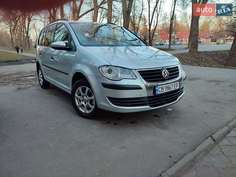 Volkswagen Touran 2009