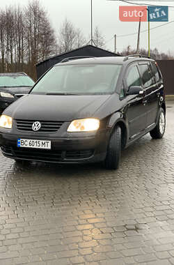 Мінівен Volkswagen Touran 2004 в Яворові