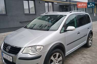 Мінівен Volkswagen Touran 2008 в Кременці