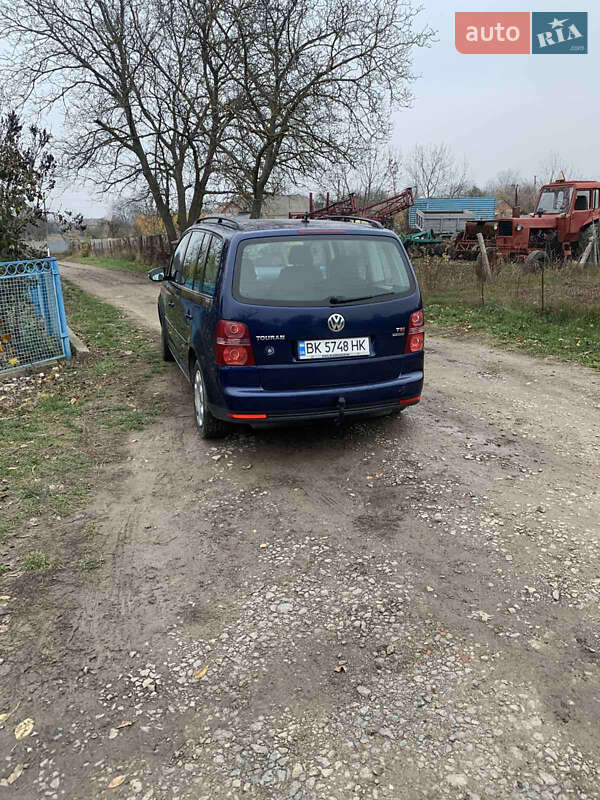Минивэн Volkswagen Touran 2010 в Немирове фото 3 Минивэн Volkswagen Touran 2010 в Немирове
