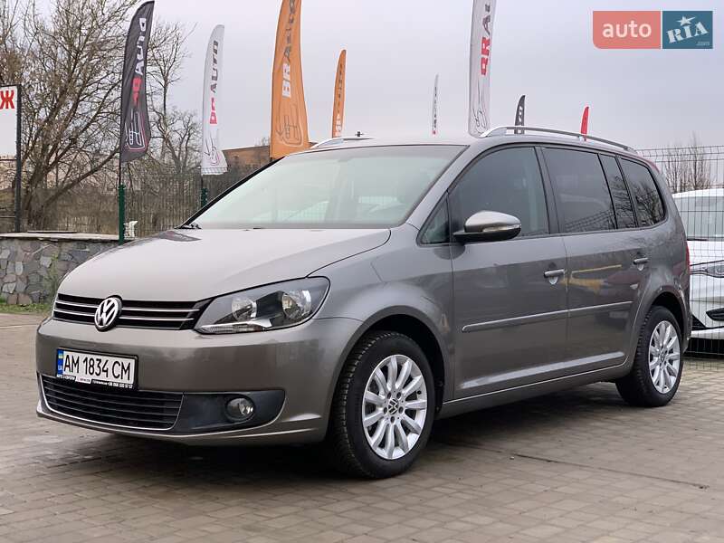 Volkswagen Touran 2011