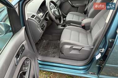 Минивэн Volkswagen Touran 2003 в Староконстантинове