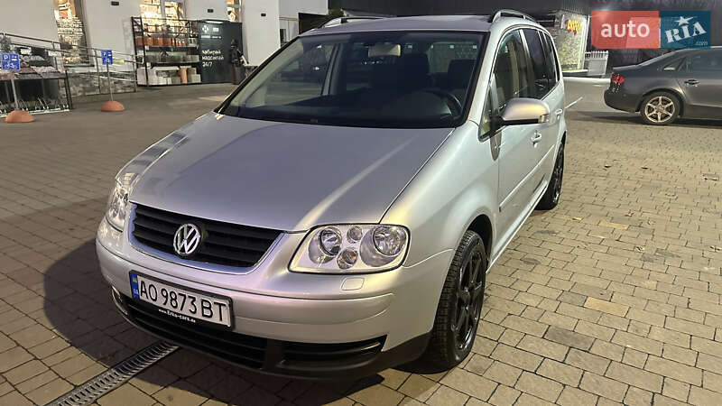 Volkswagen Touran 2004