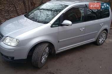 Мінівен Volkswagen Touran 2005 в Хмельницькому